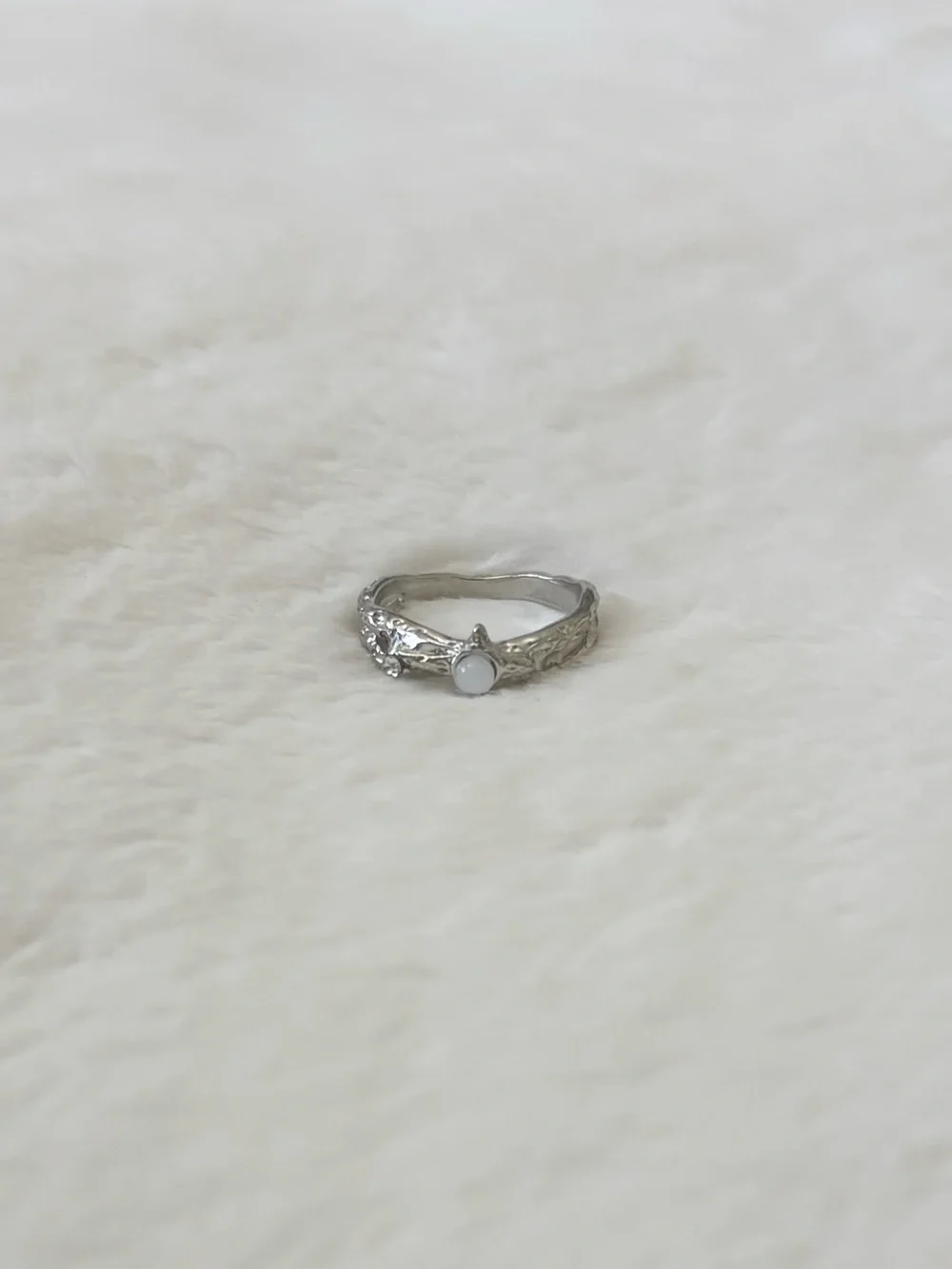 5/$15 🩷 MUST BUNDLE Silver White Stone Women’s Ring